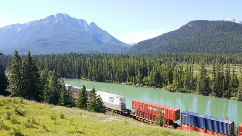 bow-valley-transcanadian-rocheuses canadiennes-montreal-addicts