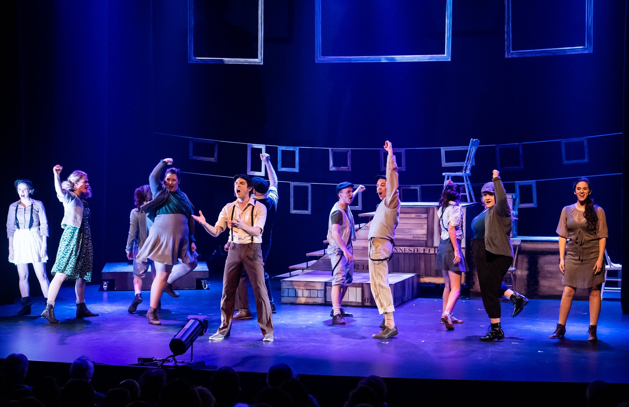 Les Grandes Ambitions - Théâtre De La Madeleine Avis SORTIE | Amsterdam, les débuts de Brel | Montreal Addicts Montreal Addicts